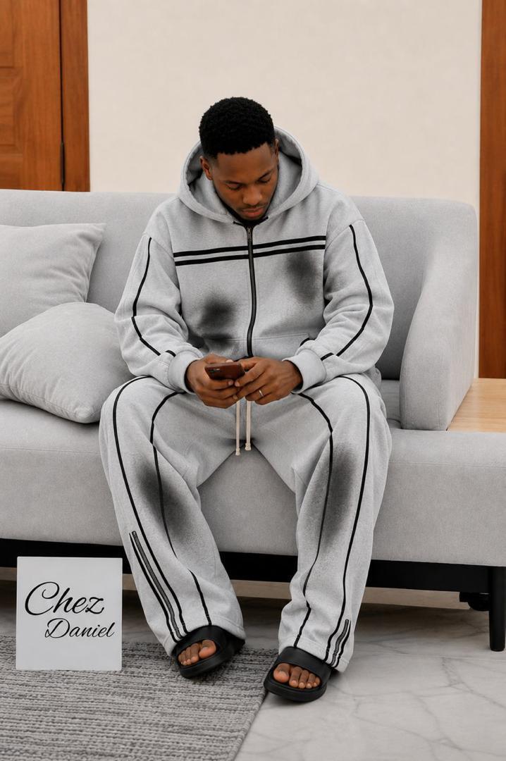 UP AND DOWN HOODIE 28 – WHITE LINE